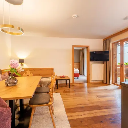 - Lejlighedshotel