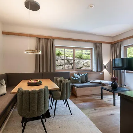 Aparthotel - 4*