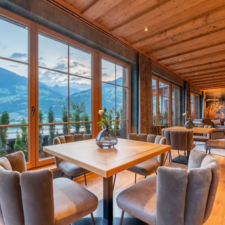 - Aparthotel Kaltenbach