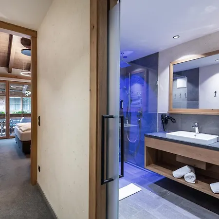 Apart Otel - 4*